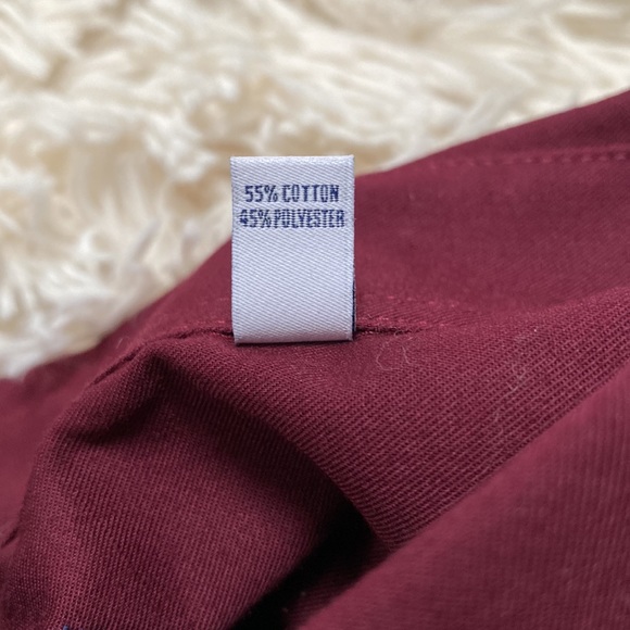 🎉HP🎉 Izod Button Down Shirt 💗 Maroon - Picture 16 of 16
